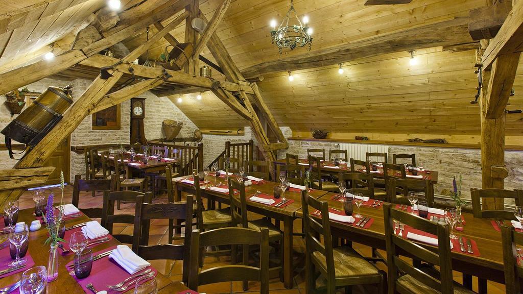 Hotel De La Beursaudiere Nitry エクステリア 写真